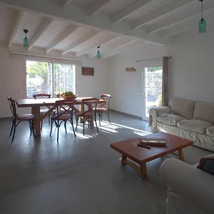 Arbequina Pájara